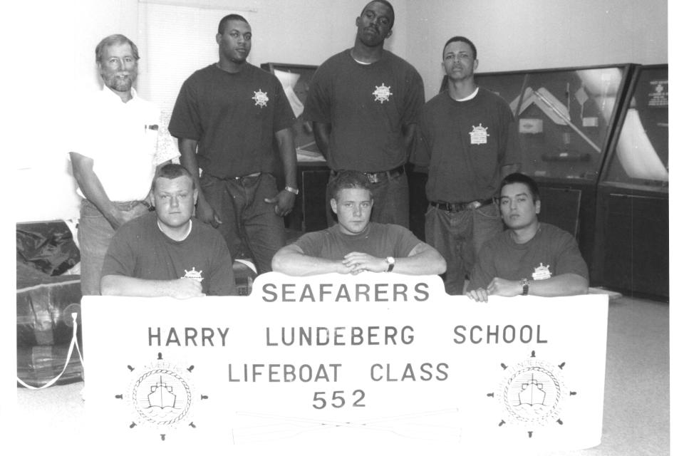 Lifeboat Class 552
