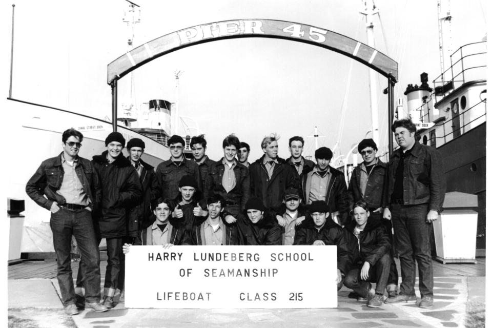 Lifeboat Class 215