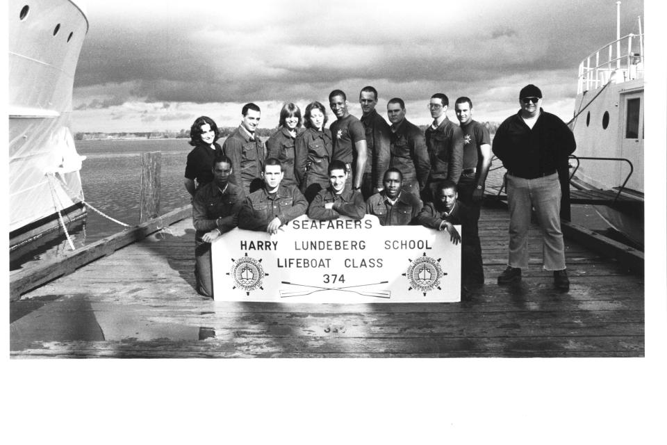 Lifeboat Class 374