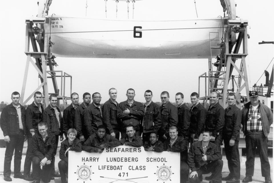 Lifeboat Class 471