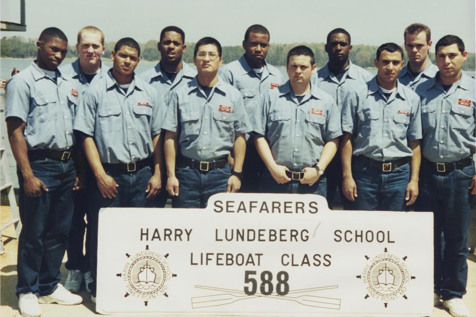Lifeboat Class 588